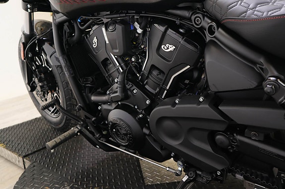 INDIAN Scout Bobber 10 of 28