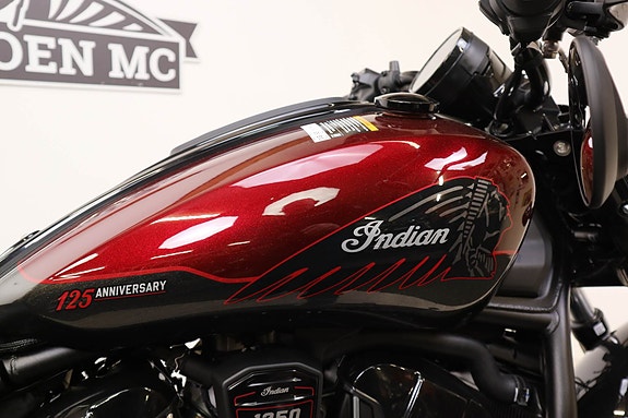INDIAN Scout Bobber 17 of 28
