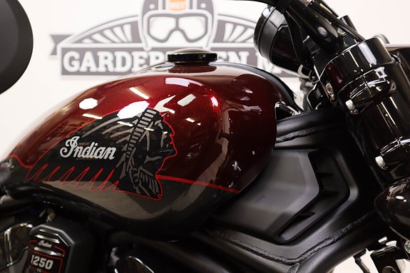 INDIAN Scout Bobber 16 of 28
