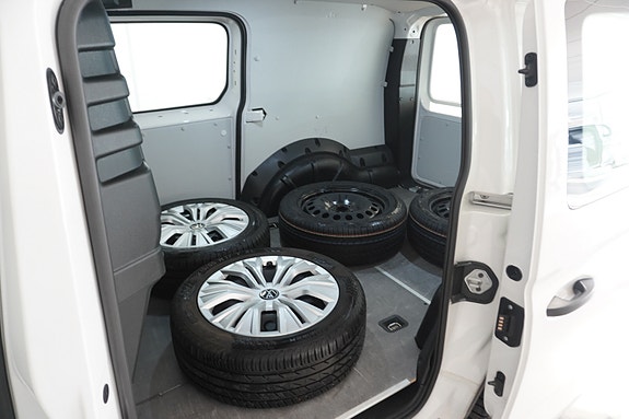 Volkswagen Caddy Maxi 9 of 23