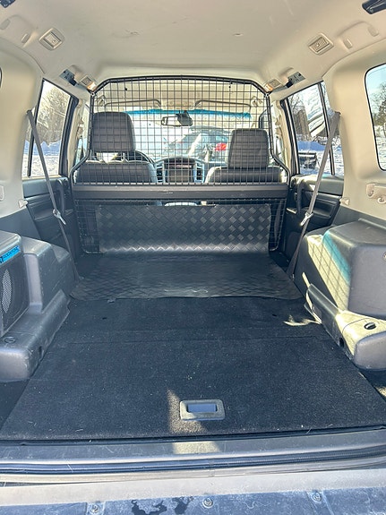 Mitsubishi Pajero 9 of 11