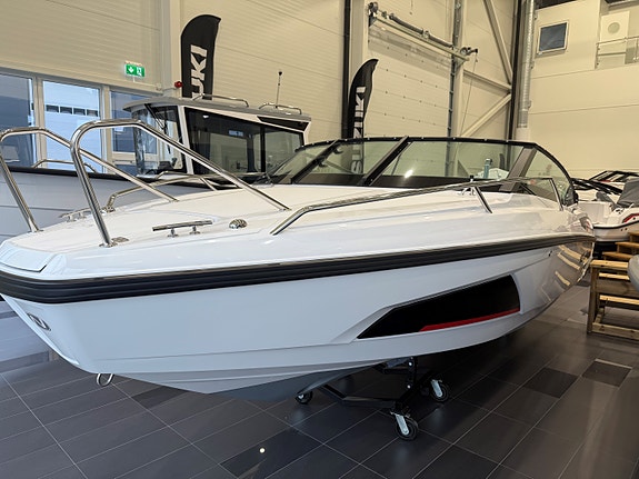 Messebåt, Nordkapp 660 Noblesse, Mercury F200