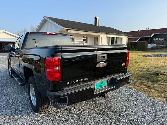 Chevrolet Silverado 1500 13 of 30