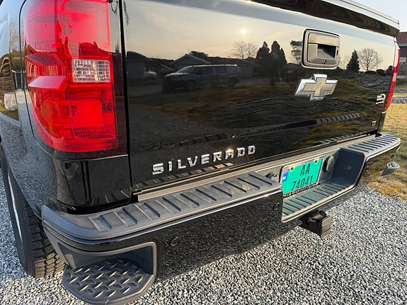 Chevrolet Silverado 1500 14 of 30