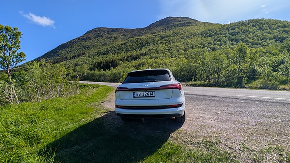 Audi e-tron 5 of 5