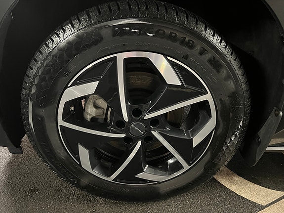 Subaru Solterra 17 of 17