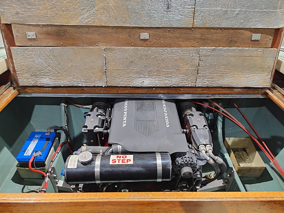Velholdt og oppgradert Klassisk Coronet 21 DC med 2005 Volvo Penta 4,3! 19 of 30