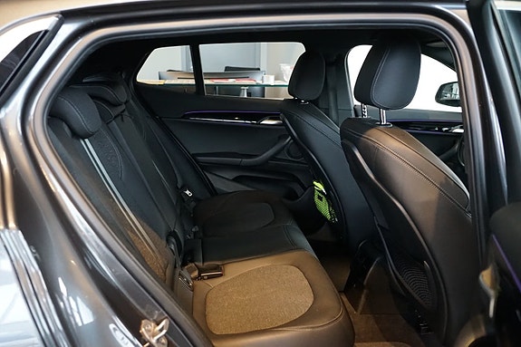 BMW X2 13 of 15