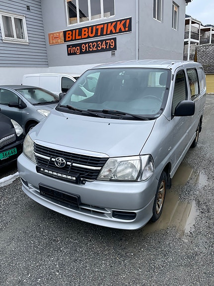 Toyota HiAce