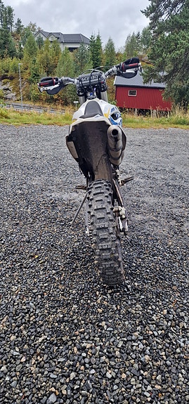 Husqvarna TE 300 6 of 22