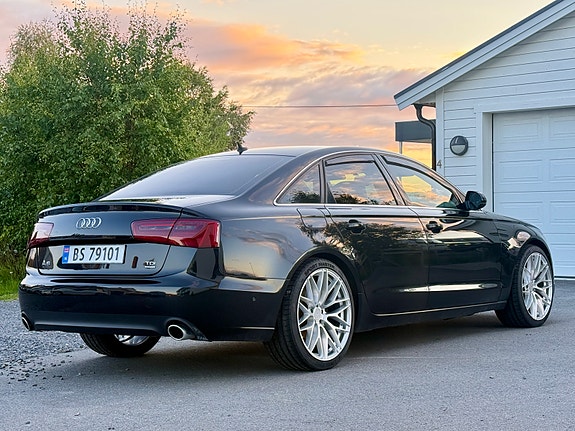 Audi A6 2 of 5
