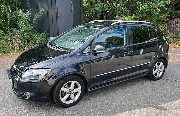 Volkswagen Golf Plus 2 of 26