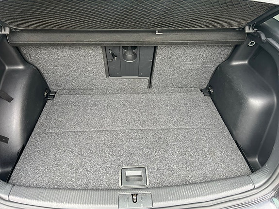 Volkswagen Golf Plus 23 of 26