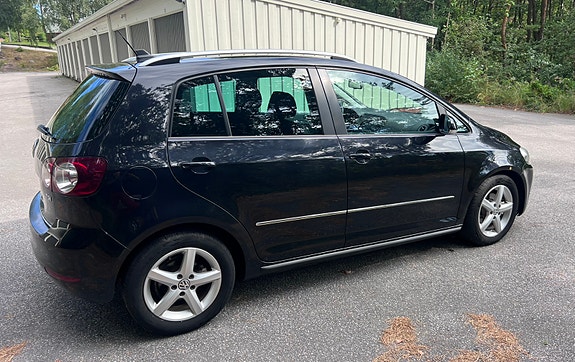 Volkswagen Golf Plus 4 of 26