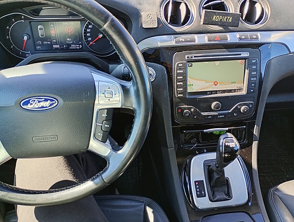 Ford S-MAX 4 of 16