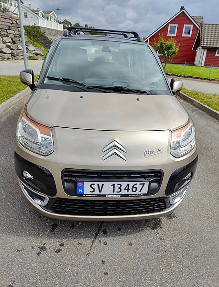 Citroen C3 Picasso 3 of 5