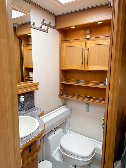 KABE Royal 780 BGXL på fast plass Ådneram camping 10 of 30