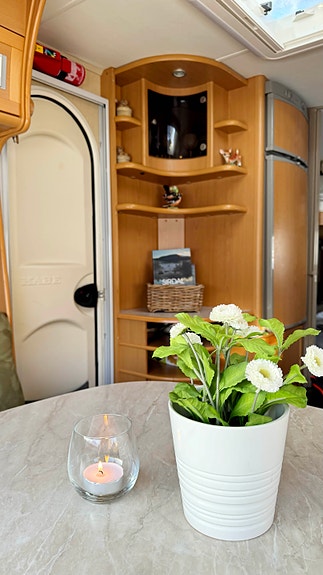 KABE Royal 780 BGXL på fast plass Ådneram camping 15 of 30