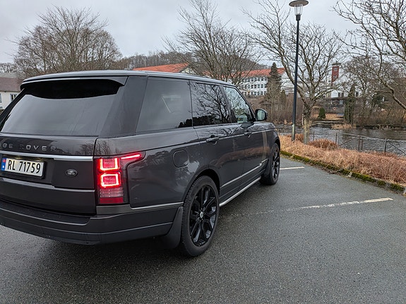 Land Rover Range Rover 6 of 30