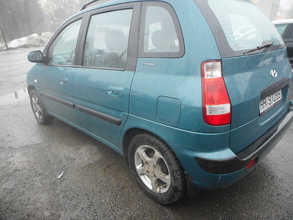 Hyundai Matrix 3 of 5