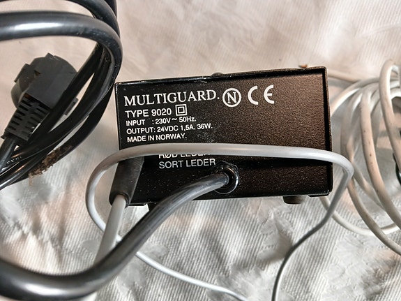 Product image 2 of 7