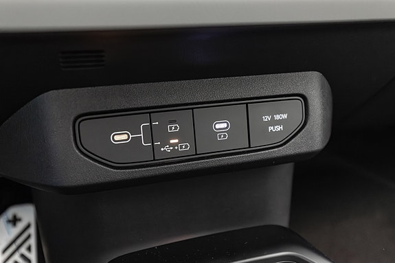 Kia EV4 26 of 30