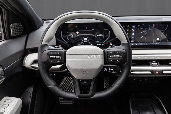 Kia EV4 14 of 30