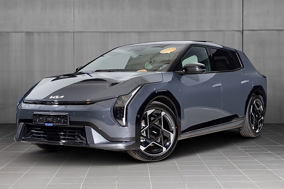Kia EV4 7 of 30