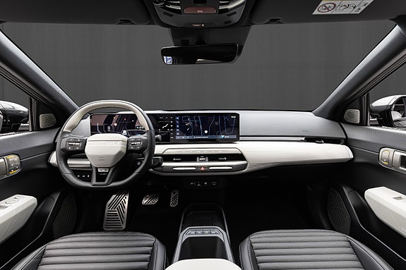 Kia EV4 12 of 30