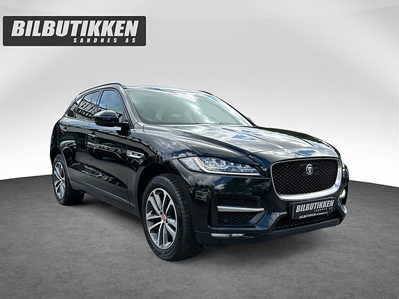 Jaguar F-PACE 7 of 23
