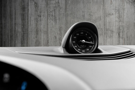 Porsche Taycan 30 of 30