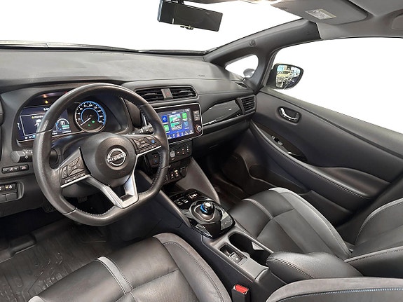 Nissan Leaf 7 of 19