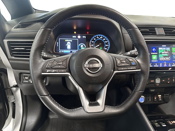 Nissan Leaf 11 of 19