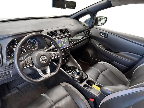 Nissan Leaf 7 of 20