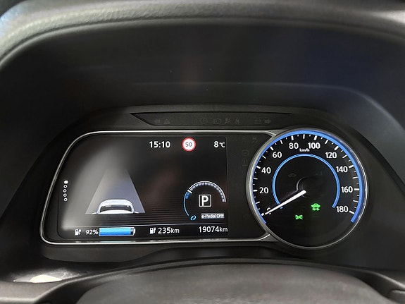 Nissan Leaf 14 of 20