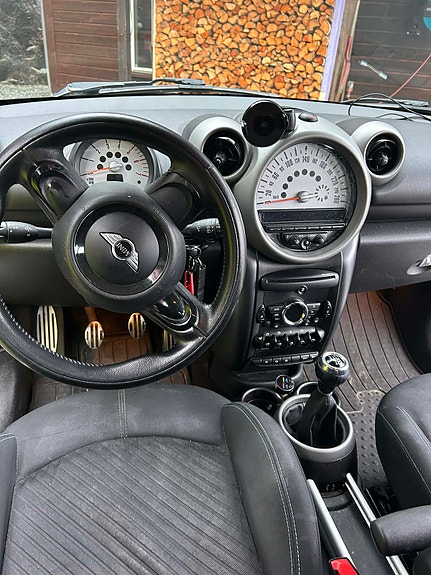 MINI Countryman Cooper SD 10 of 11