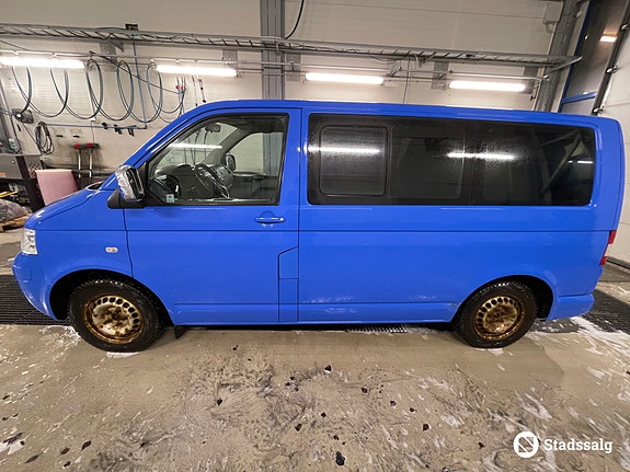 Volkswagen Transporter 2 of 5