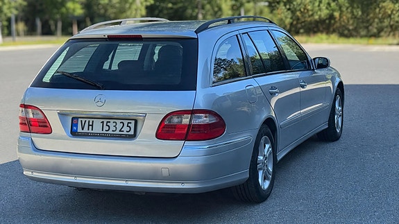 Mercedes-Benz E280 7 of 21