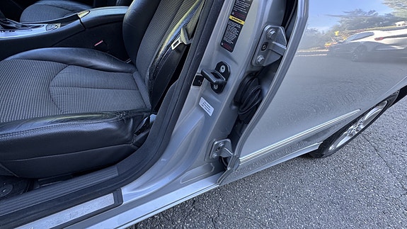 Mercedes-Benz E280 17 of 21