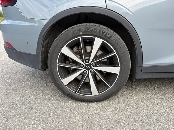 Polestar 2 10 of 30