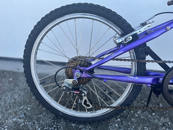 Product image 8 of 9