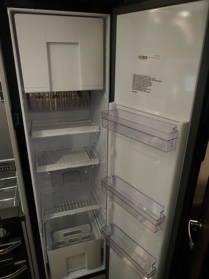 Hymer B 580 MC - Hydrauliske støttebein - Alde varmer. 20 of 30