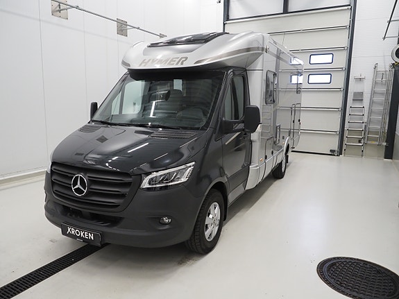 Hymer B 580 MC - Hydrauliske støttebein - Alde varmer. 2 of 30