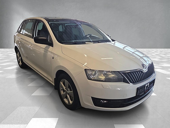 Skoda Rapid 2 of 5