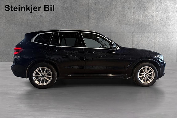 BMW X3 4 of 5