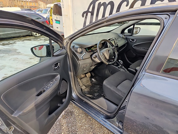 Renault Zoe 15 of 21