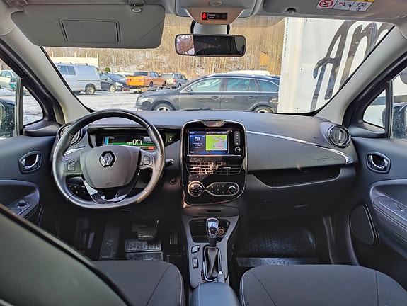 Renault Zoe 11 of 21