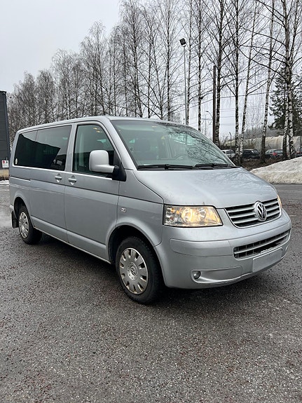Volkswagen Caravelle