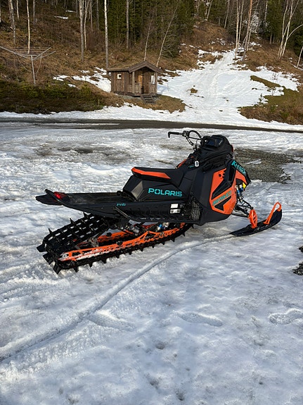 Polaris 850 RMK Khaos Slash 6 of 13