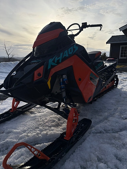 Polaris 850 RMK Khaos Slash 13 of 13